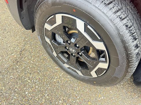 Used 2025 Hyundai Santa Fe SEL image 31