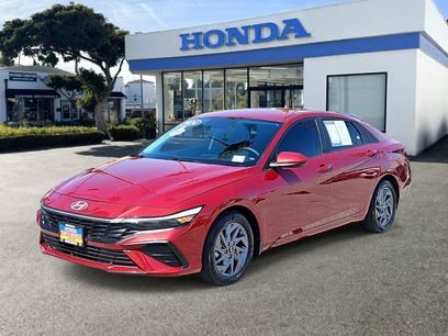 Used 2024 Hyundai Elantra Blue