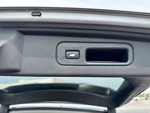 Used 2020 Honda Odyssey Touring image 29