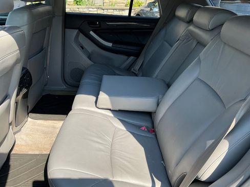 Used 2005 Toyota 4Runner Limited image 12