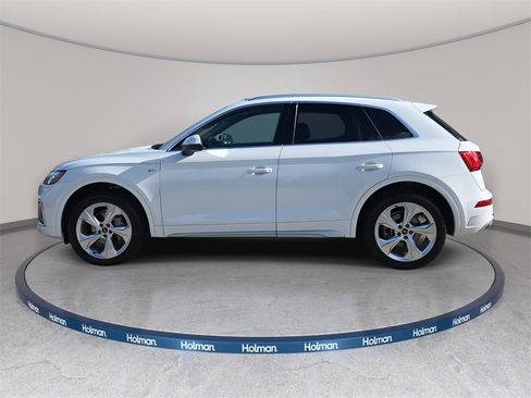 Used 2023 Audi Q5 2.0T Premium Plus w/ Premium Plus Package image 7