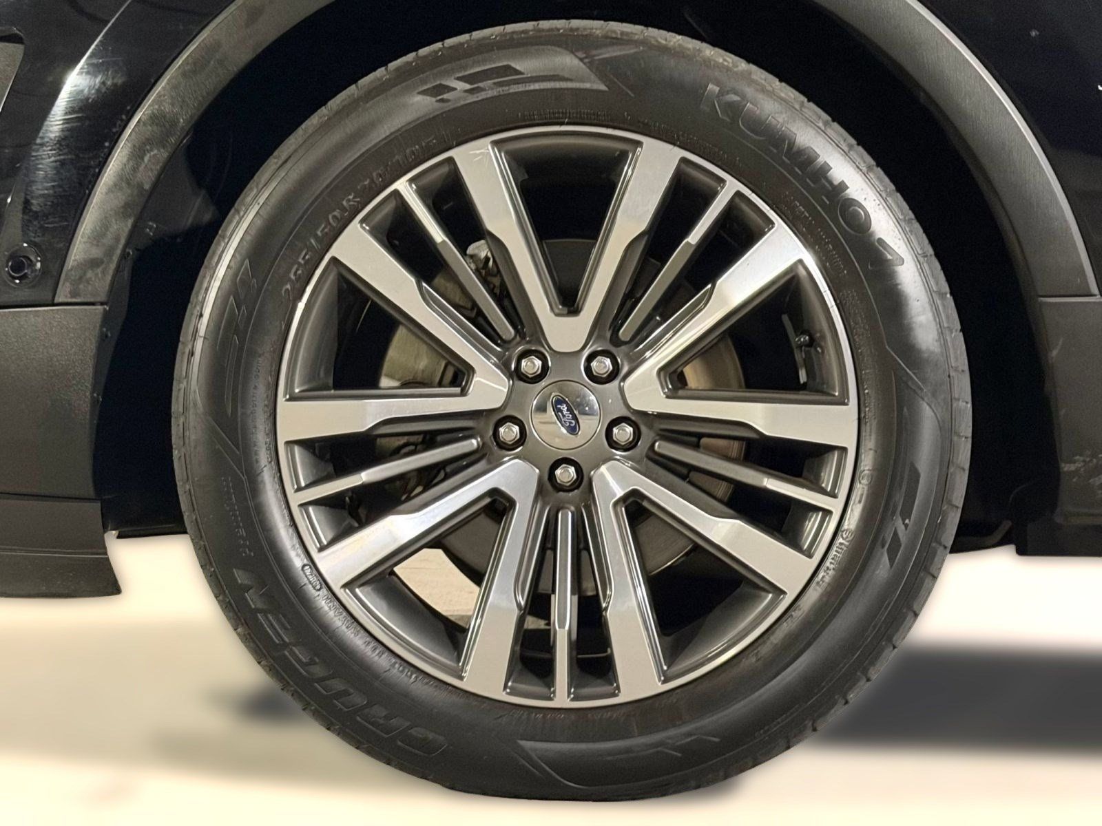 Used 2017 Ford Explorer Platinum AWD/4WD image 12