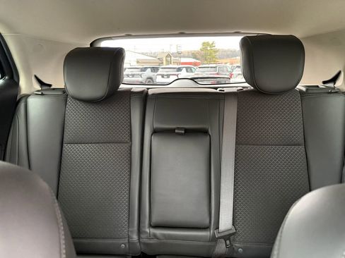 Used 2022 Buick Encore Preferred w/ Safety Package image 22