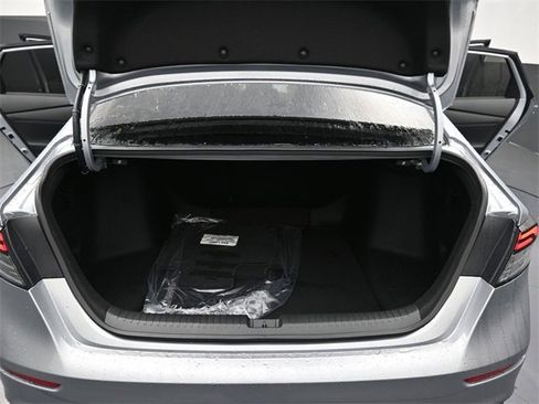 New 2025 Honda Accord SE image 22