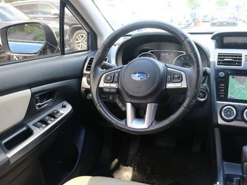 Used 2017 Subaru Crosstrek 2.0i Limited AWD/4WD image 19