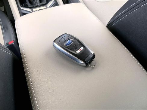 Used 2021 Subaru Forester Limited AWD/4WD image 15