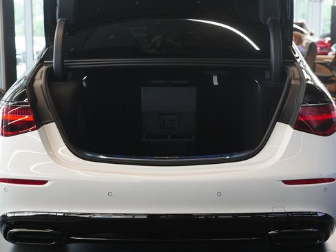 Certified 2024 Mercedes-Benz Maybach S 680 4MATIC image 33