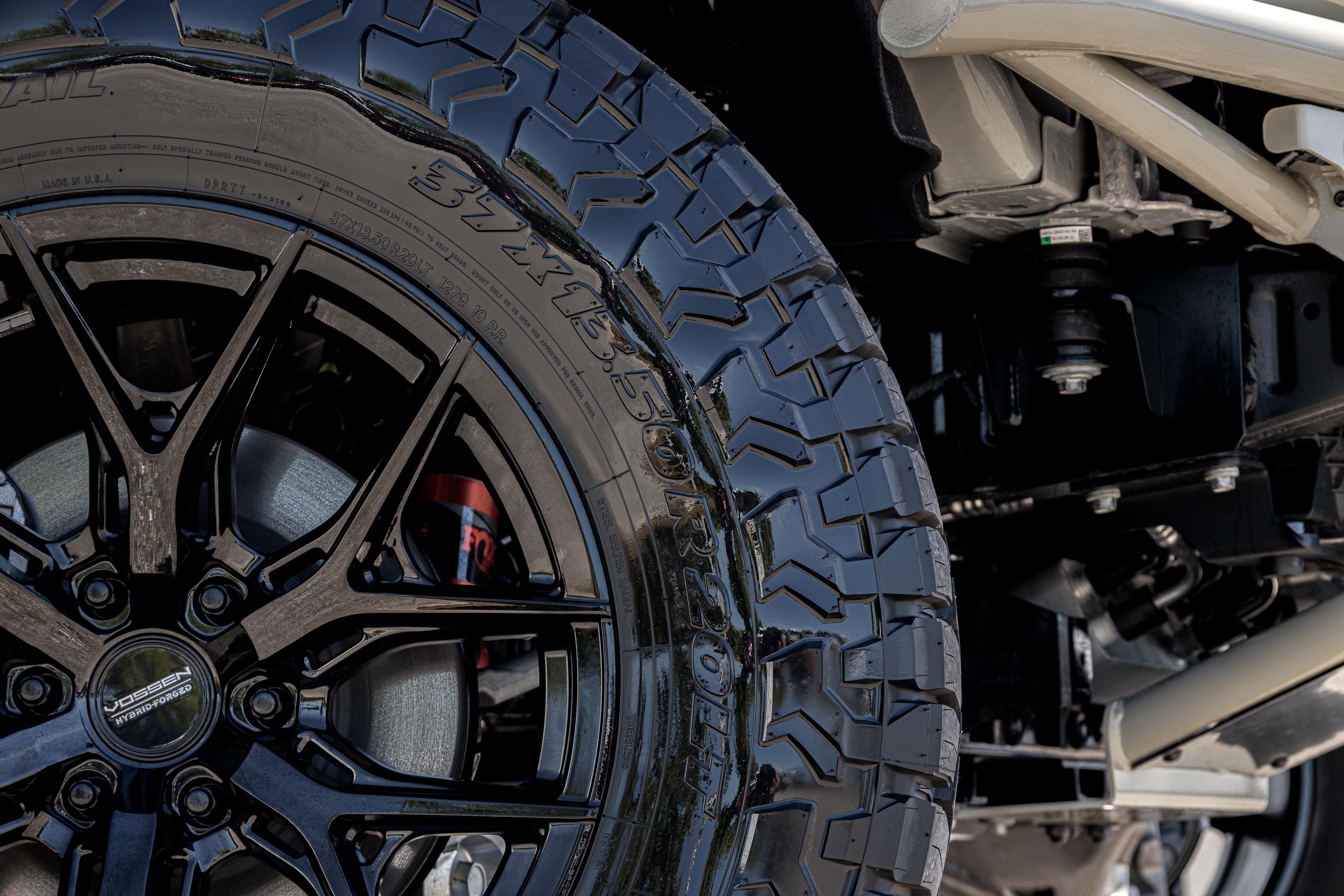 New 2026 Ford Bronco Raptor AWD/4WD image 18