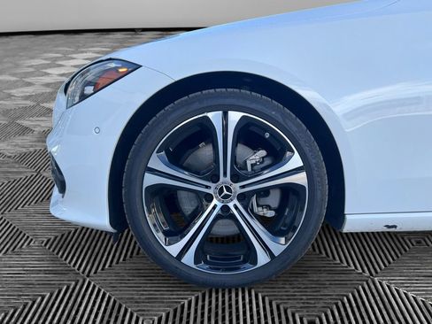 Used 2025 Mercedes-Benz C 300 Sedan image 36
