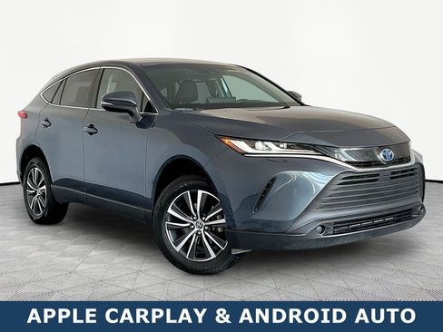 Used 2023 Toyota Venza LE AWD/4WD image 3
