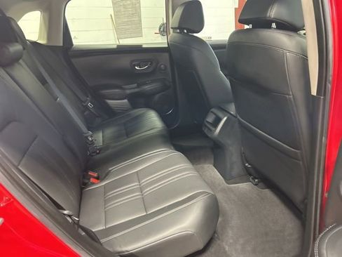 Certified 2023 Honda HR-V EX-L image 16
