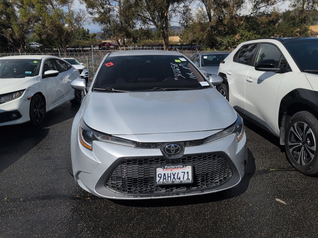 Certified 2022 Toyota Corolla LE FWD image 2