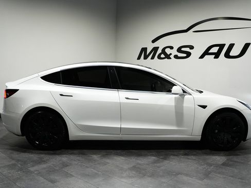 Used 2018 Tesla Model 3 Long Range image 8