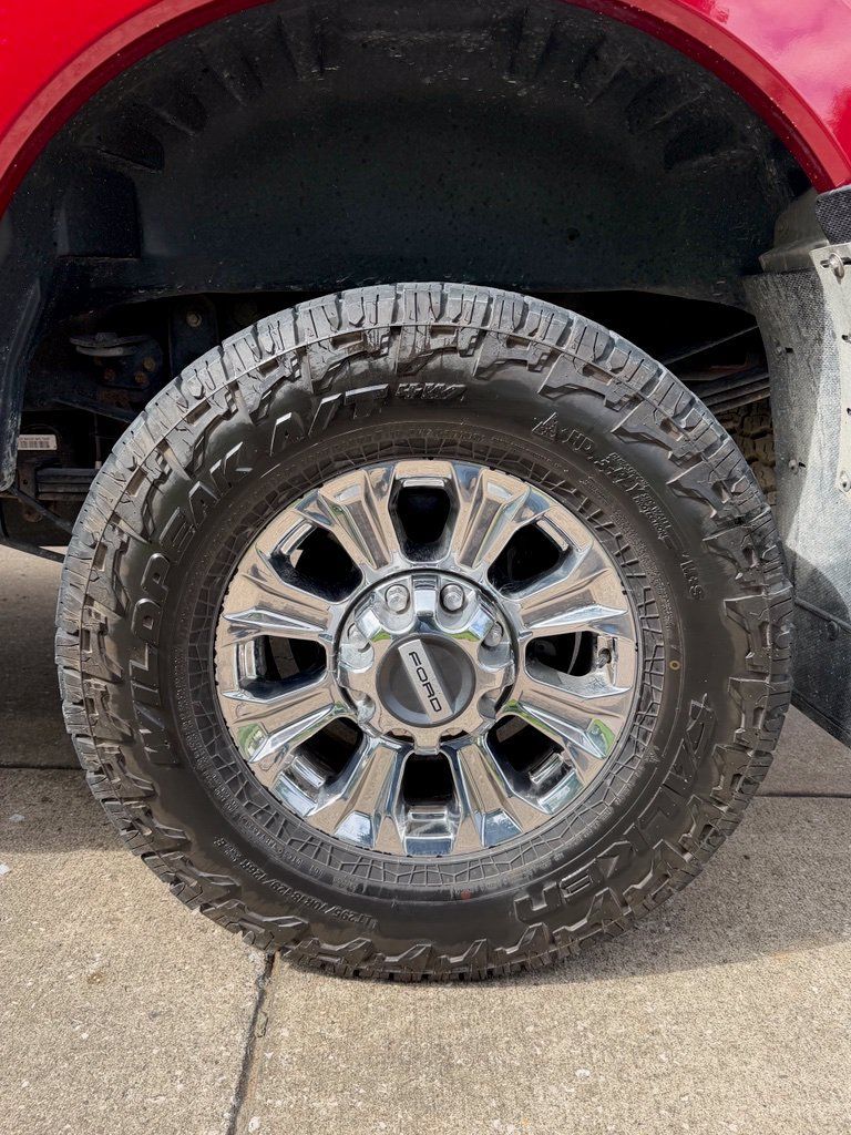 Used 2018 Ford F350 Lariat w/ Tow Technology Bundle AWD/4WD image 8