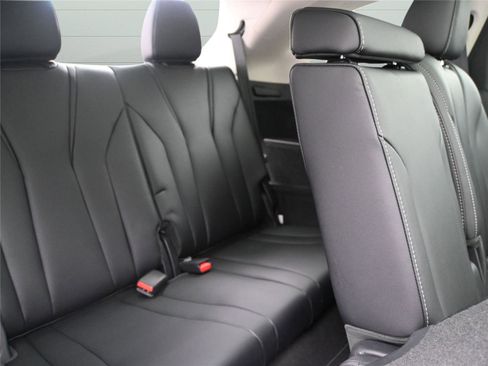 Certified 2023 Acura MDX SH-AWD w/ Technology Package image 21