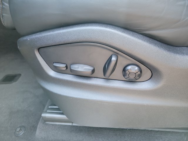 Certified 2023 Porsche Cayenne AWD/4WD image 24
