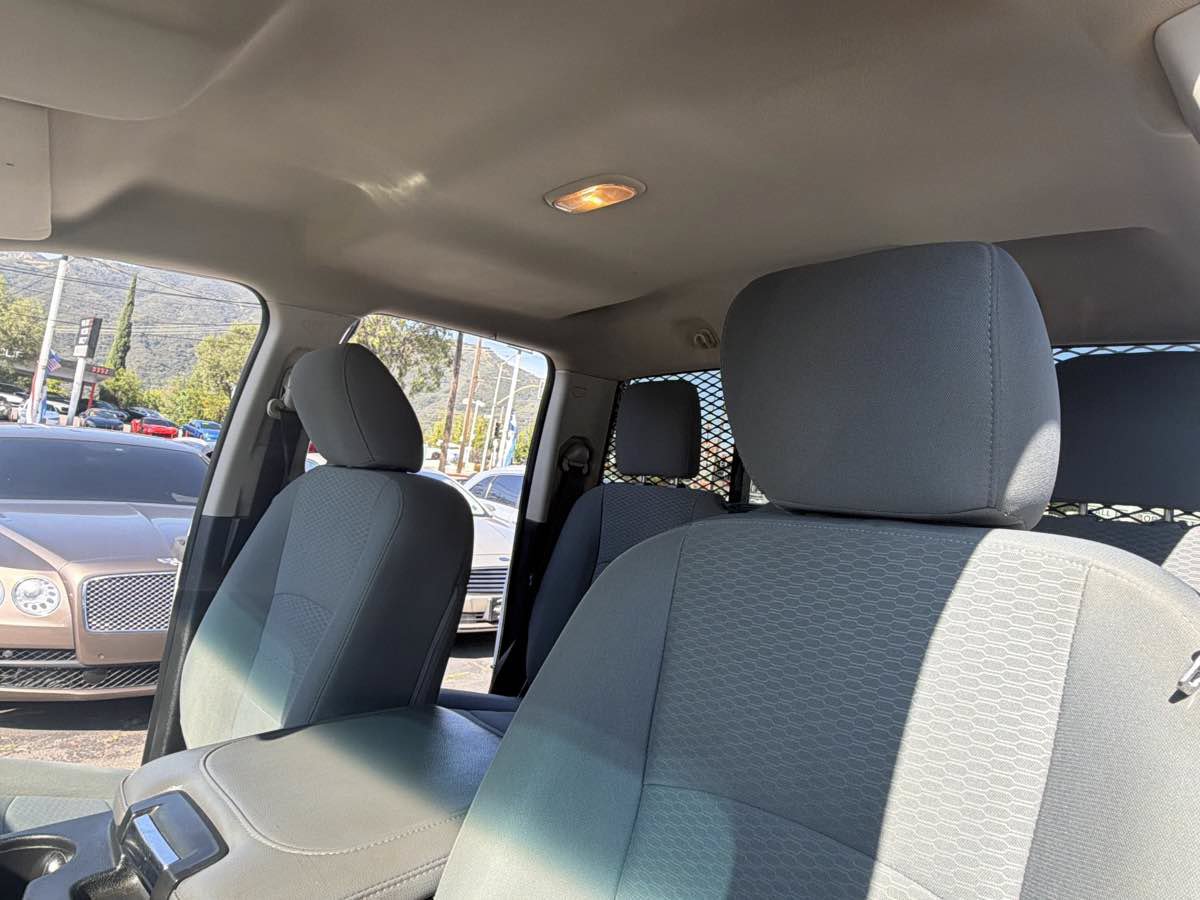 Used 2018 RAM 1500 ST w/ SXT Appearance Group AWD/4WD image 17