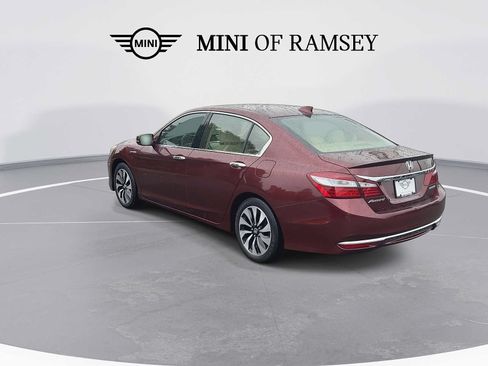 Used 2017 Honda Accord EX-L image 6