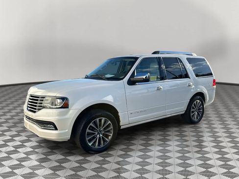 Used 2015 Lincoln Navigator 2WD image 7