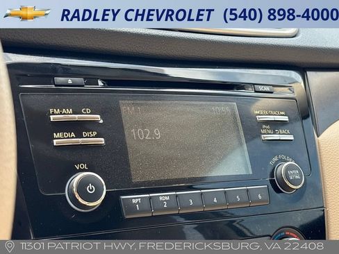 Used 2014 Nissan Rogue S FWD image 8