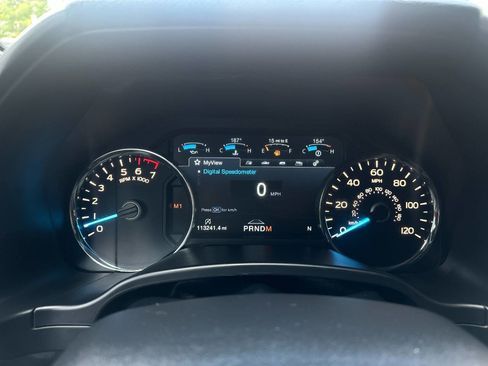 Used 2018 Ford F150 Platinum w/ Equipment Group 701A Luxury image 62