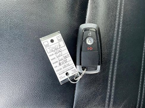 Used 2020 Ford EcoSport Titanium image 35