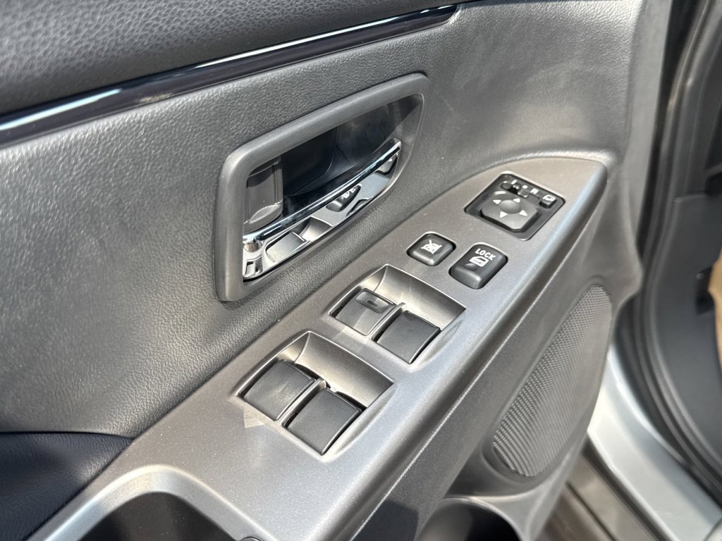 New 2027 Mitsubishi Outlander Sport SE FWD image 31