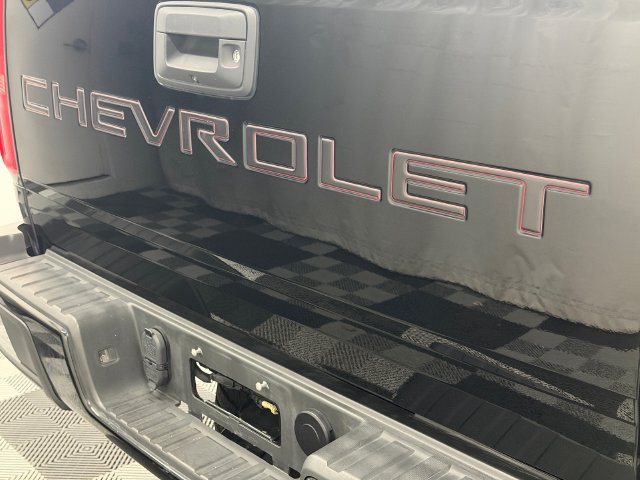 Used 2022 Chevrolet Colorado LT RWD image 9