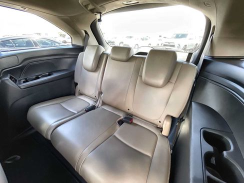 Used 2019 Honda Odyssey EX-L image 25