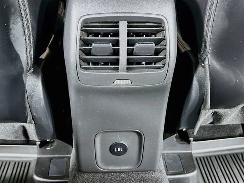 Used 2024 Ford Escape ST-Line w/ Tech Pack #1 AWD/4WD image 29