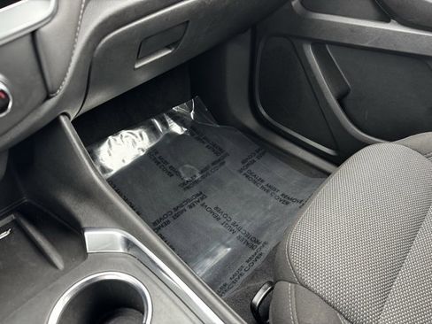 Certified 2022 Chevrolet Traverse LT image 23