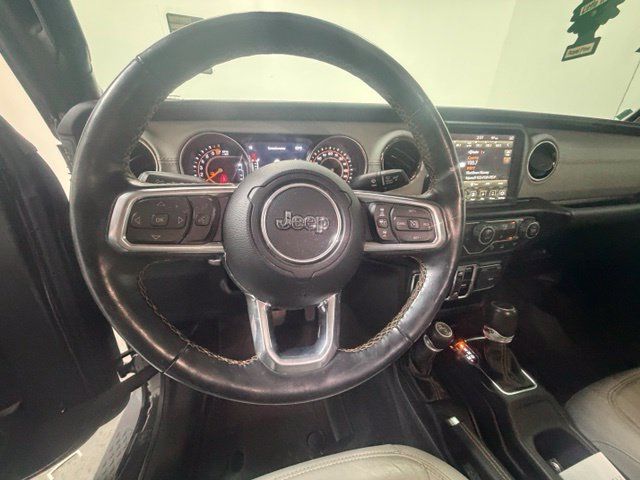 Certified 2021 Jeep Gladiator Overland AWD/4WD image 17