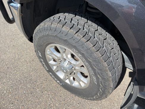 Used 2014 RAM 2500 Laramie AWD/4WD image 15