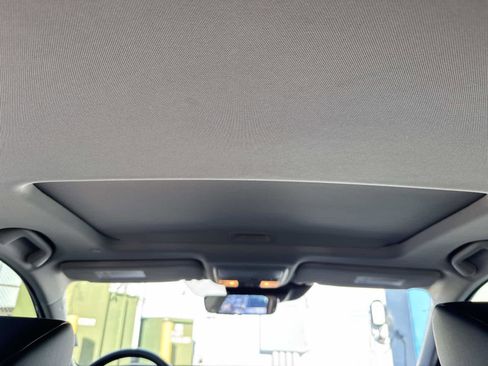 Used 2022 Honda Accord Touring image 16