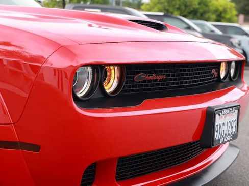 Used 2023 Dodge Challenger R/T Scat Pack RWD image 7