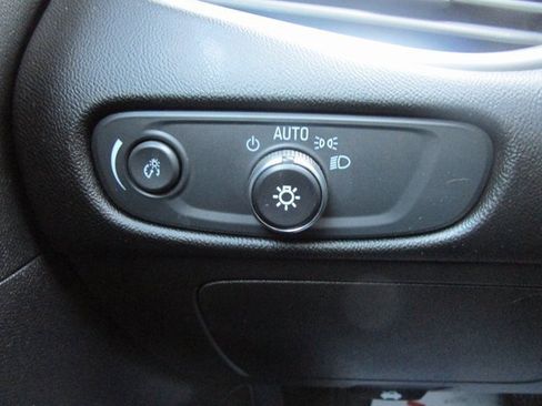 Certified 2024 Chevrolet Malibu LT image 12