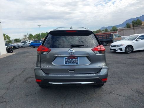 Used 2017 Nissan Rogue SL w/ SL Premium Package FWD image 6