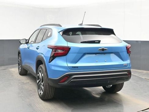 New 2026 Chevrolet Trax RS w/ Driver Confidence Package FWD image 12