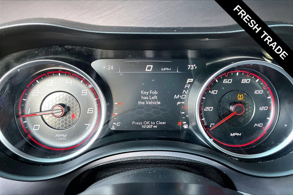 Used 2019 Dodge Charger SXT RWD image 10