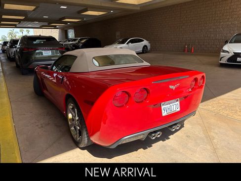 Used 2006 Chevrolet Corvette Convertible w/ Preferred Equipment Group RWD image 4