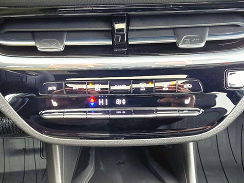 New 2026 Buick Envista Avenir image 26