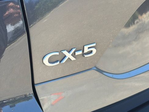 Used 2020 MAZDA CX-5 Touring FWD image 27