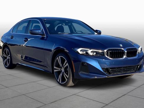 New 2024 BMW 330i Sedan w/ Convenience Package image 2