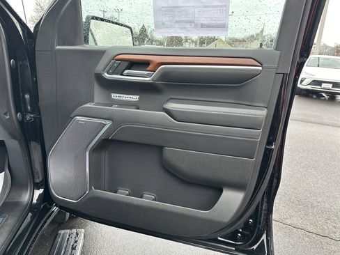 Certified 2023 GMC Sierra 1500 Denali w/ Denali Reserve Package image 18