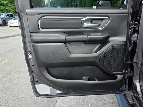 Used 2025 RAM 1500 Big Horn AWD/4WD image 29