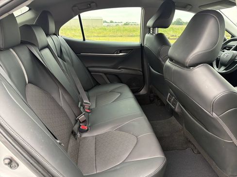 Used 2022 Toyota Camry XSE FWD image 17