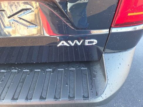 Used 2023 Ford Maverick Lariat w/ Lariat Luxury Package image 10