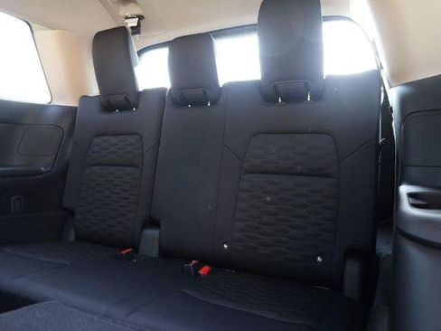 Certified 2025 Nissan Pathfinder SV w/ SV Premium Package FWD image 27