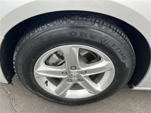 Certified 2020 Chevrolet Malibu LS image 16