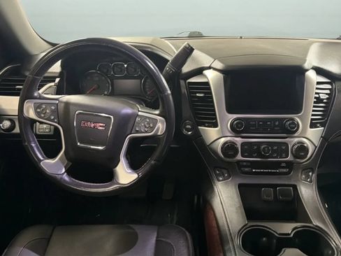 Used 2018 GMC Yukon SLT w/ Open Road Package AWD/4WD image 10